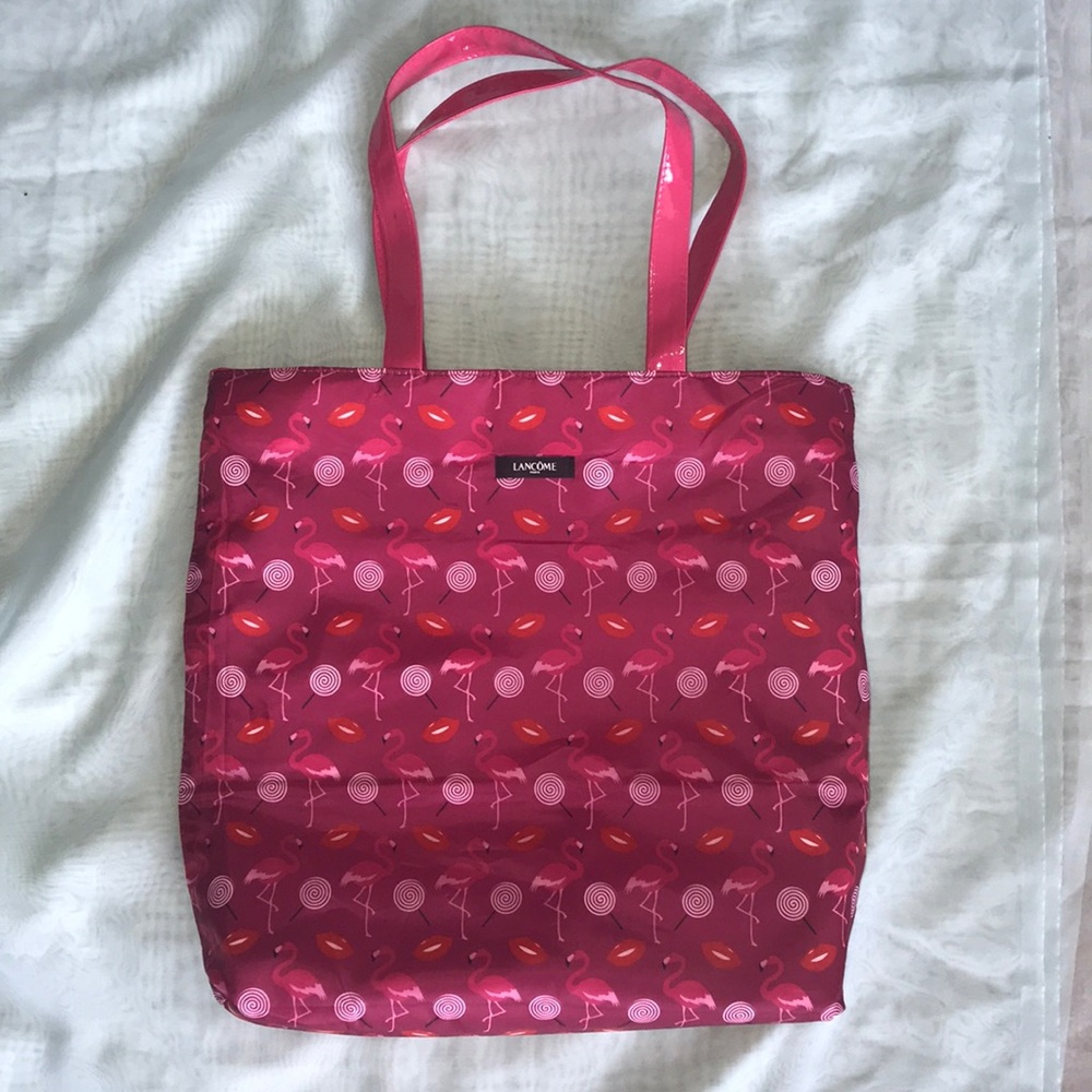  Modern Reversible Tote 